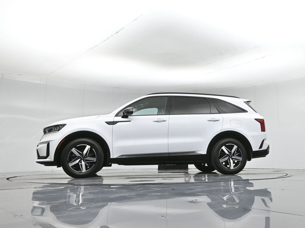 Used 2023 Kia Sorento S w/ Panoramic Sunroof Package image 21