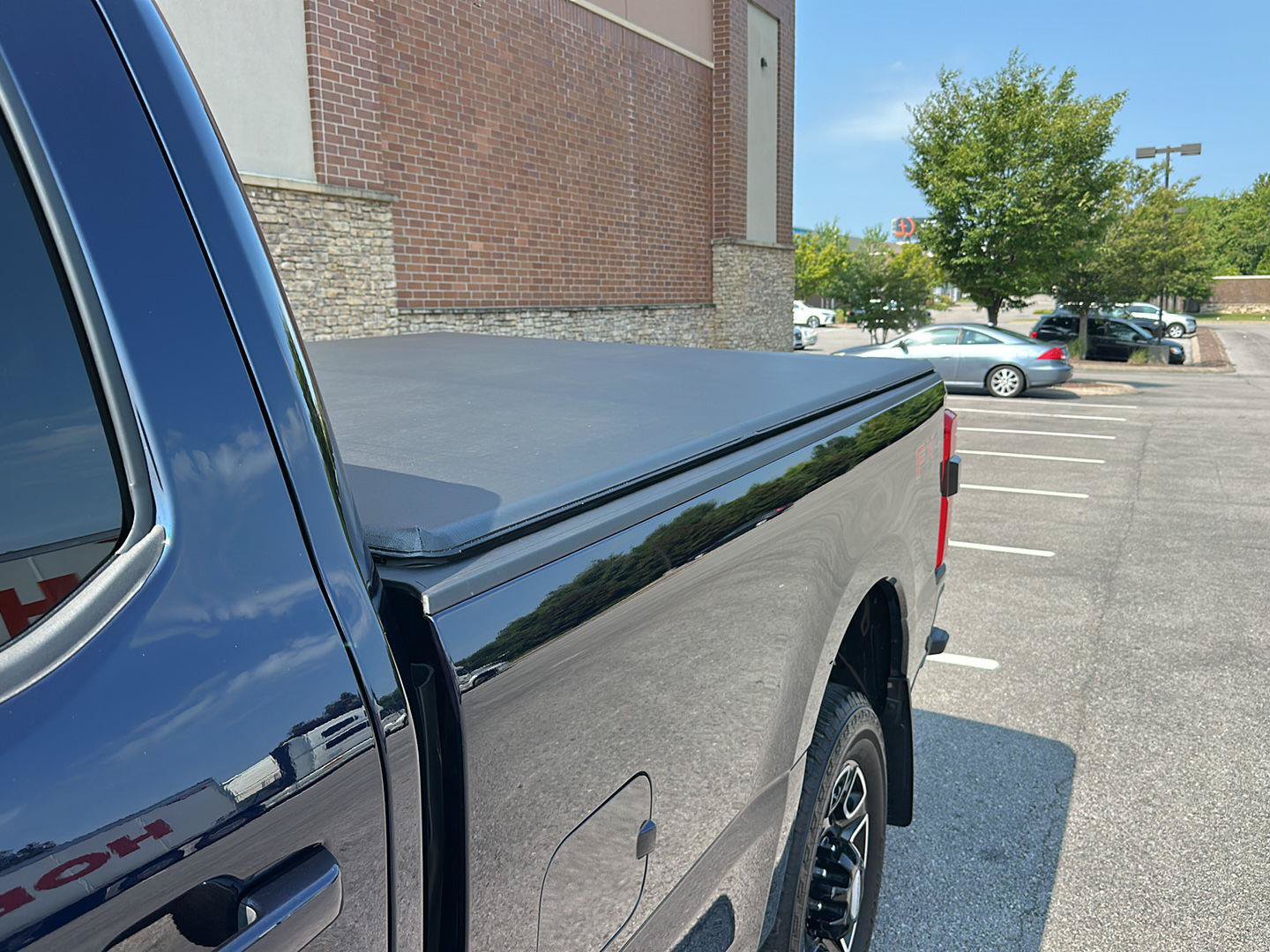 Certified 2025 Ford F350 Platinum AWD/4WD image 10