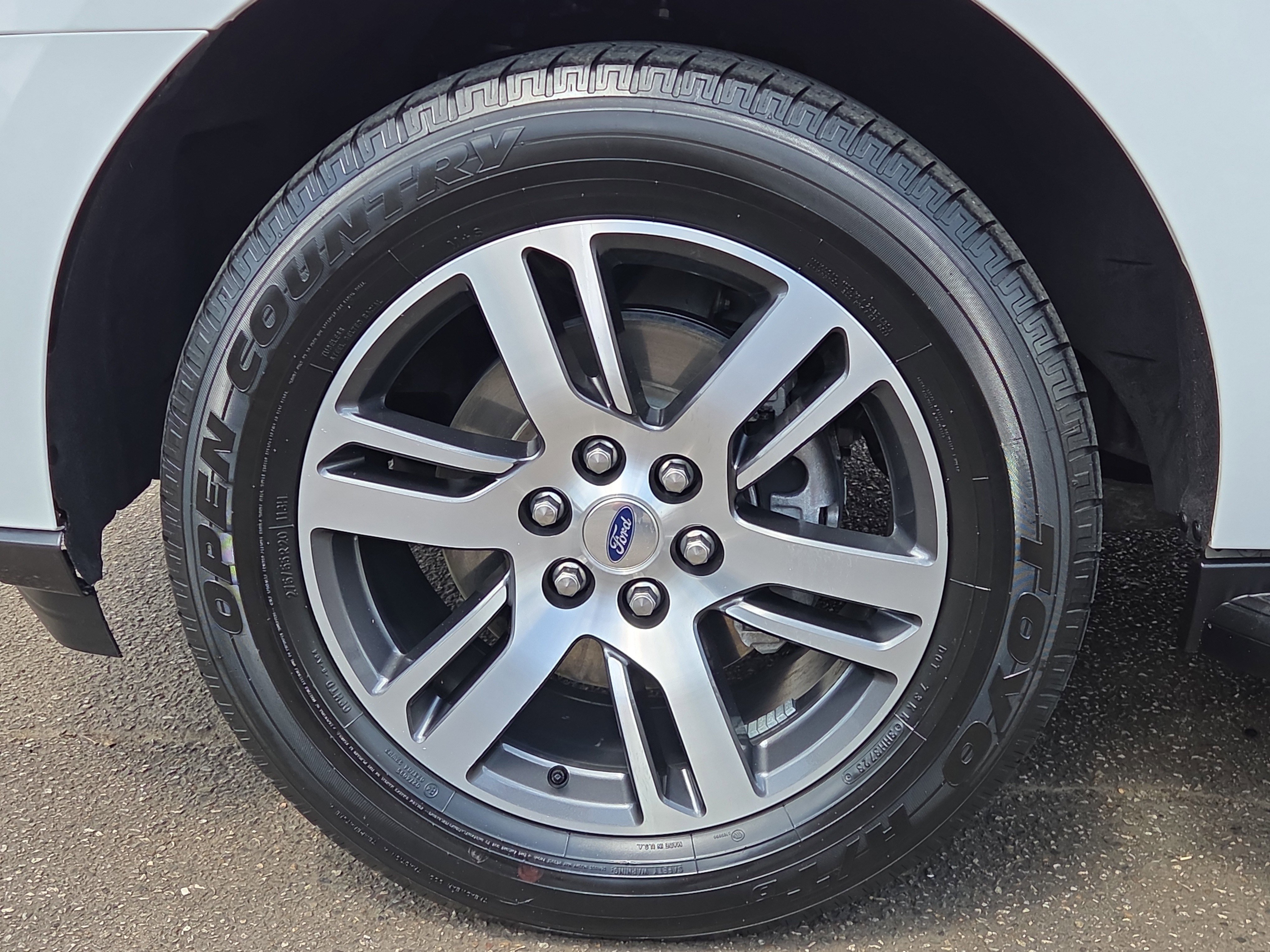 Certified 2024 Ford Expedition Limited RWD image 9