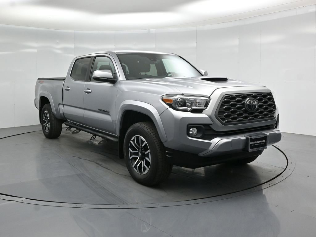 Used 2021 Toyota Tacoma TRD Sport w/ Technology Package image 7