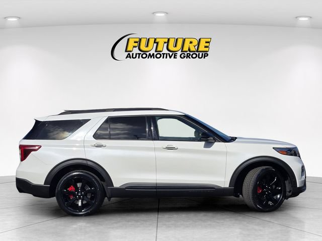 Certified 2022 Ford Explorer ST AWD/4WD image 3