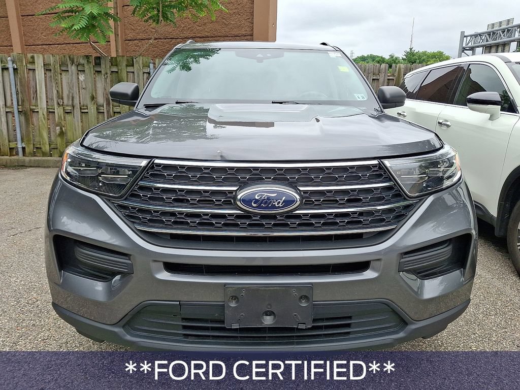 Certified 2023 Ford Explorer XLT AWD/4WD image 2