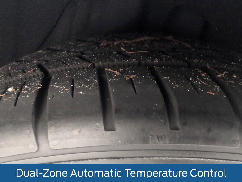 Certified 2018 Ford Mustang Convertible w/ Equipment Group 101A image 20