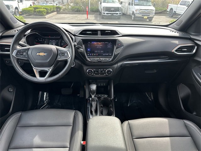 Used 2022 Chevrolet TrailBlazer ACTIV w/ Sun and Liftgate Package image 16