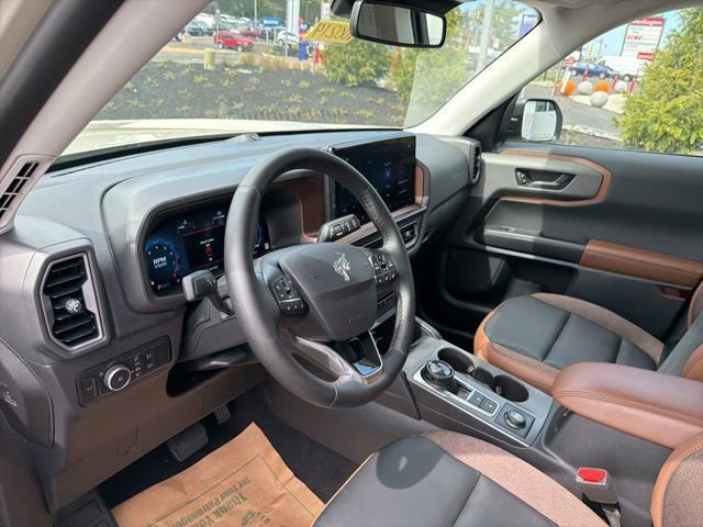 Certified 2025 Ford Bronco Sport Outer Banks w/ Outer Banks Tech Package+ AWD/4WD image 19