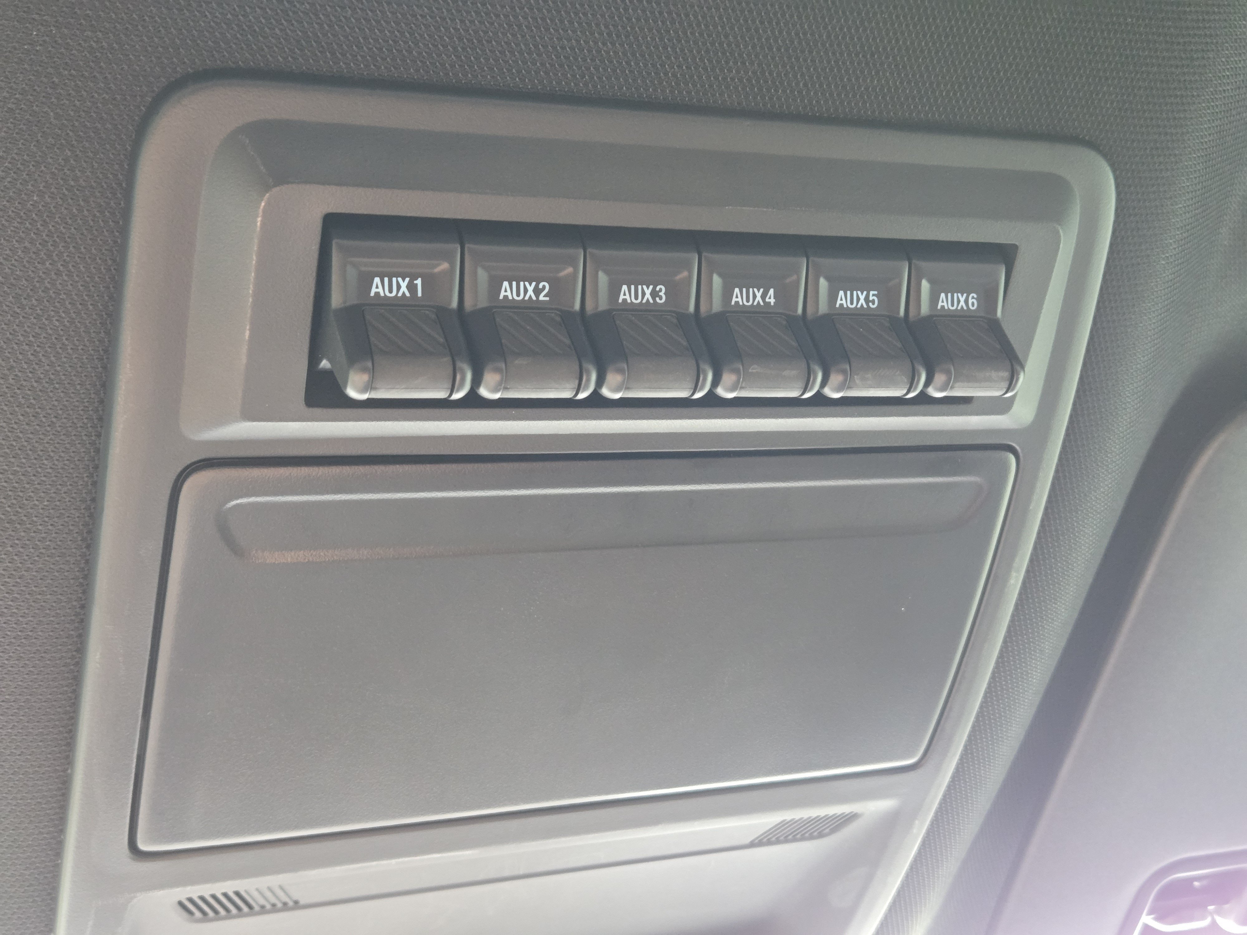 Certified 2025 Ford Ranger Raptor AWD/4WD image 33