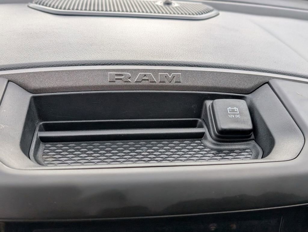 Used 2025 RAM 1500 Tradesman w/ Night Edition image 34