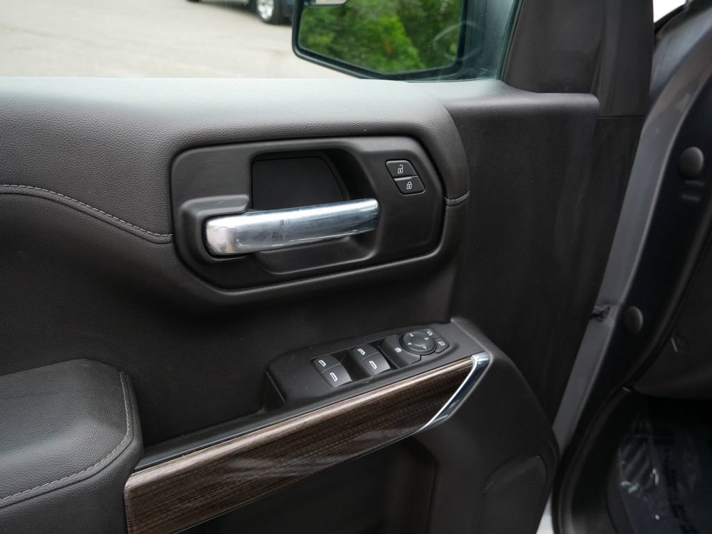 Used 2022 Chevrolet Silverado 1500 RST AWD/4WD image 16