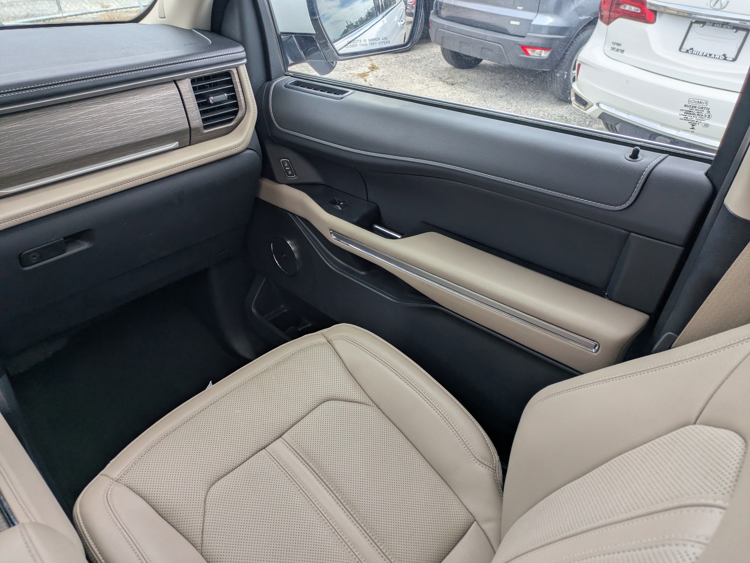 Certified 2023 Ford Expedition Max Limited image 21