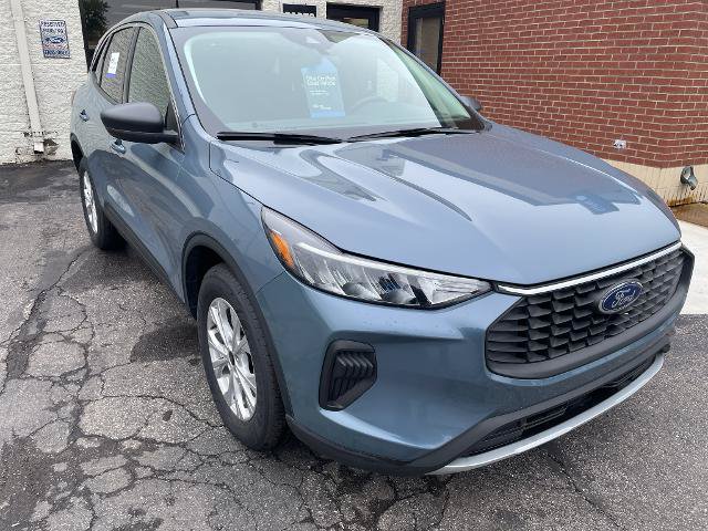 Certified 2023 Ford Escape Active AWD/4WD image 4