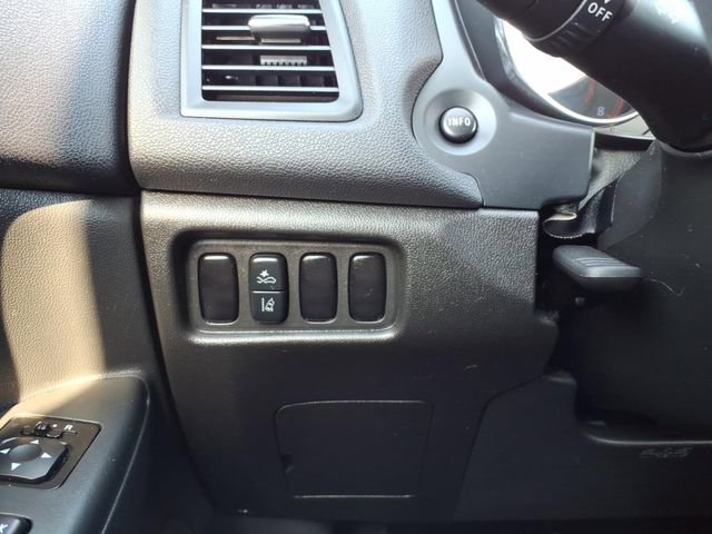 Used 2024 Mitsubishi Outlander Sport ES image 23