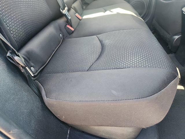 Used 2020 Toyota Prius LE FWD image 29