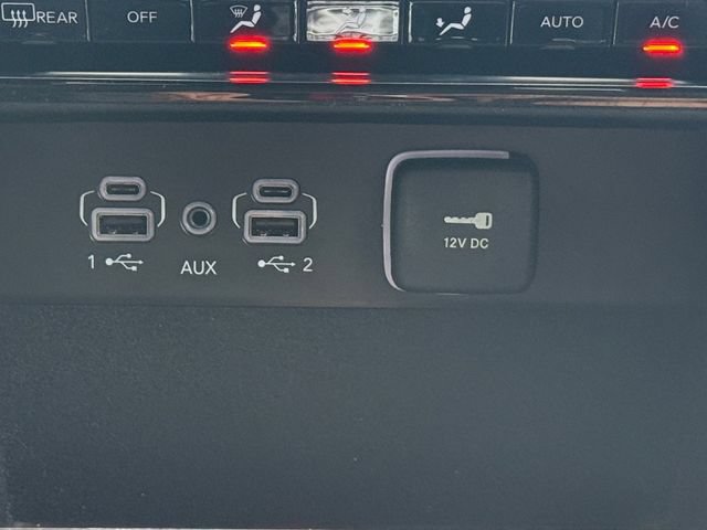 Used 2021 Jeep Grand Cherokee L Limited RWD image 7