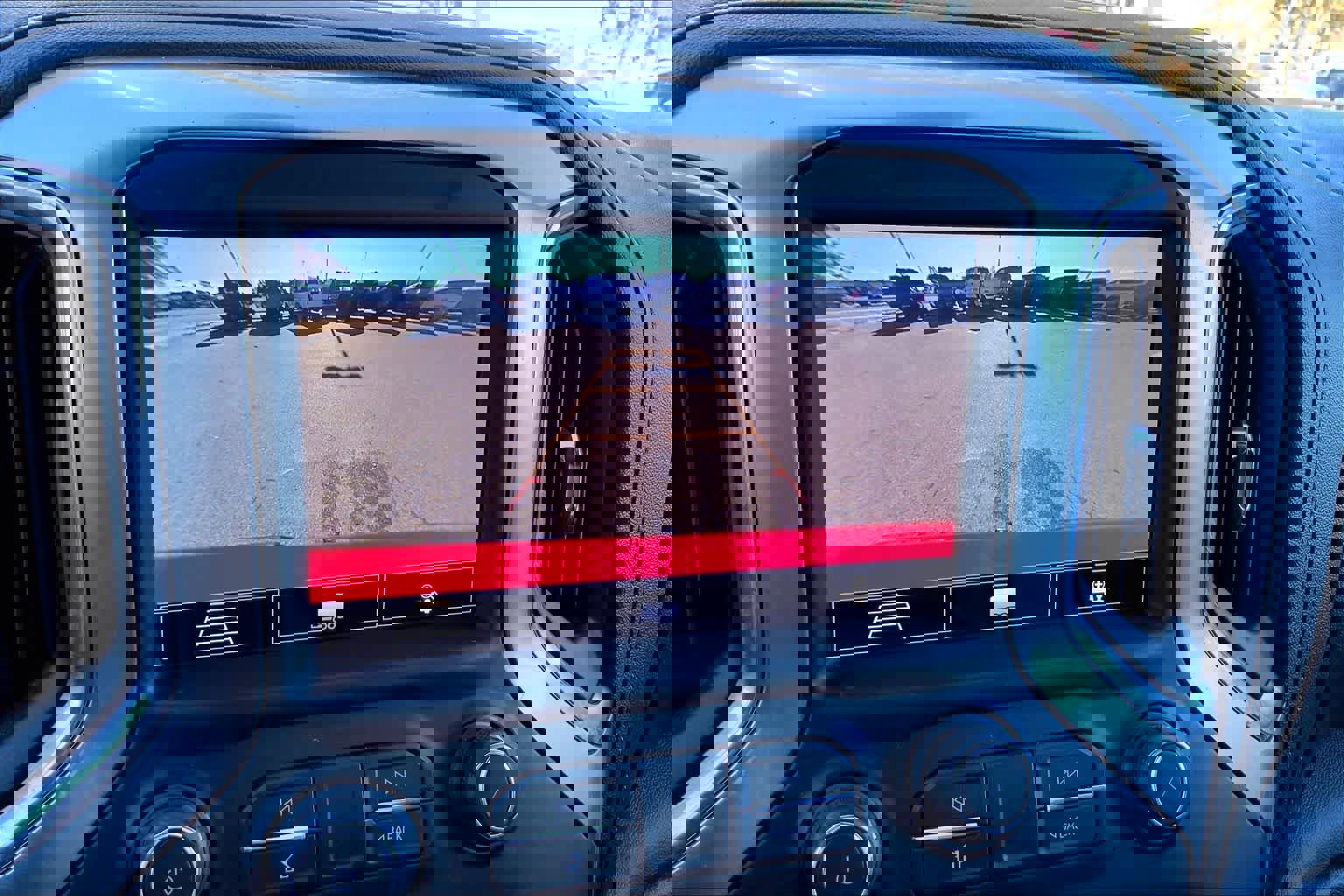 Used 2020 Chevrolet Silverado 1500 LT w/ Texas Edition image 26