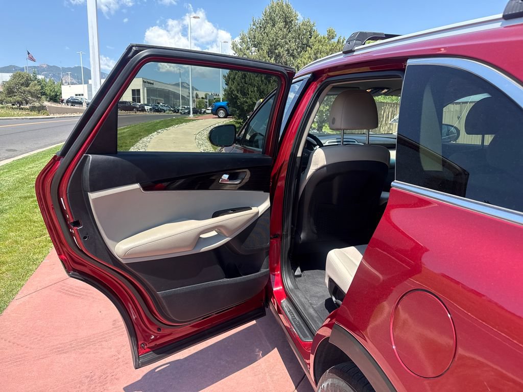 Used 2020 Kia Sorento LX w/ LX I4 Convenience Package AWD/4WD image 20