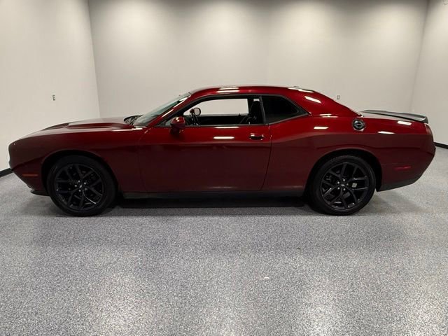 Used 2020 Dodge Challenger SXT w/ Blacktop Package RWD image 8