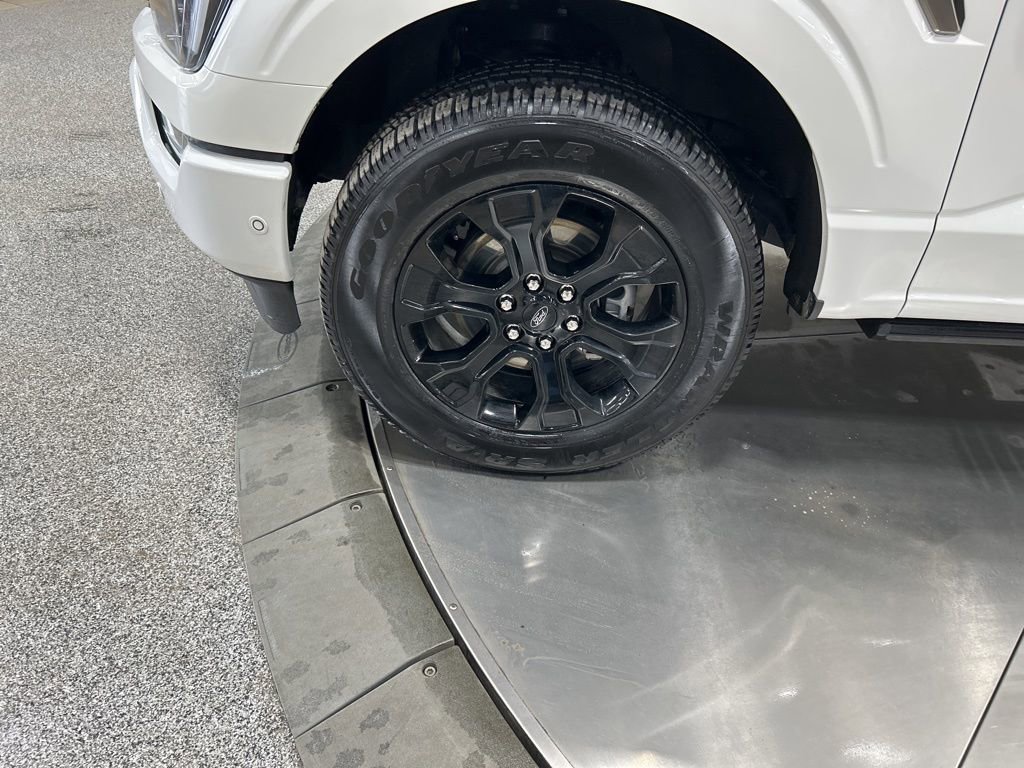 Certified 2023 Ford F150 Platinum w/ Equipment Group 701A High image 37