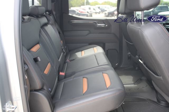 Used 2025 GMC Sierra 1500 AT4 w/ AT4 Premium Package AWD/4WD image 14
