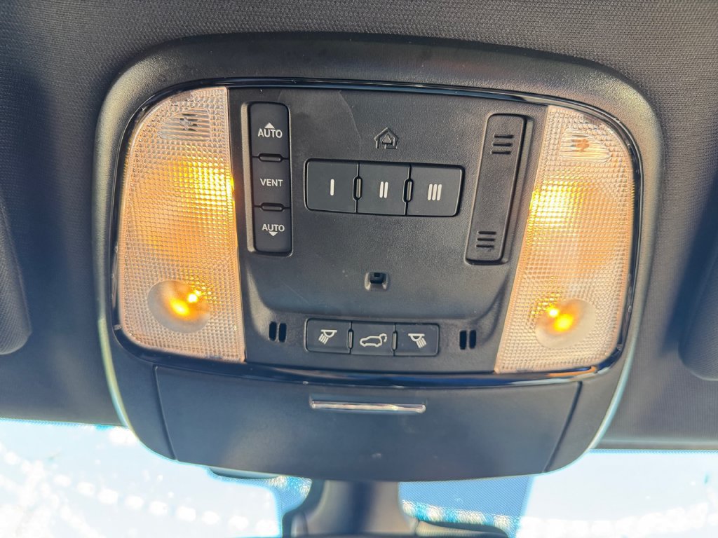Used 2024 Dodge Durango GT AWD/4WD image 22