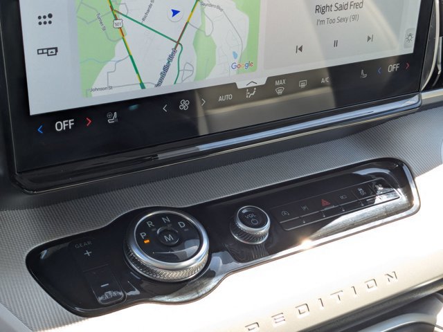 Certified 2025 Ford Expedition Active image 27