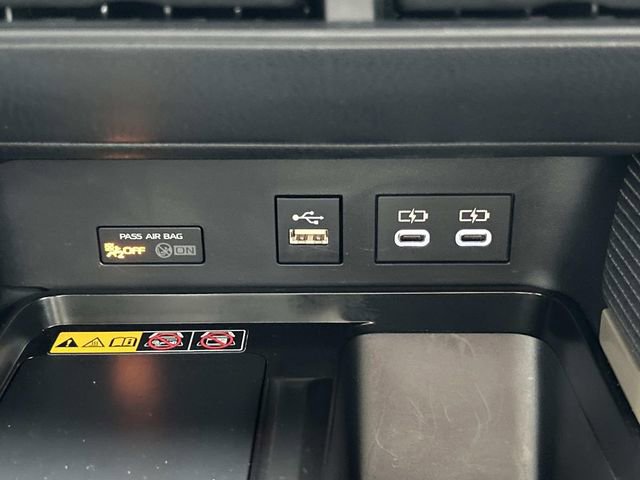 Used 2026 Toyota Camry SE w/ Convenience Package image 35