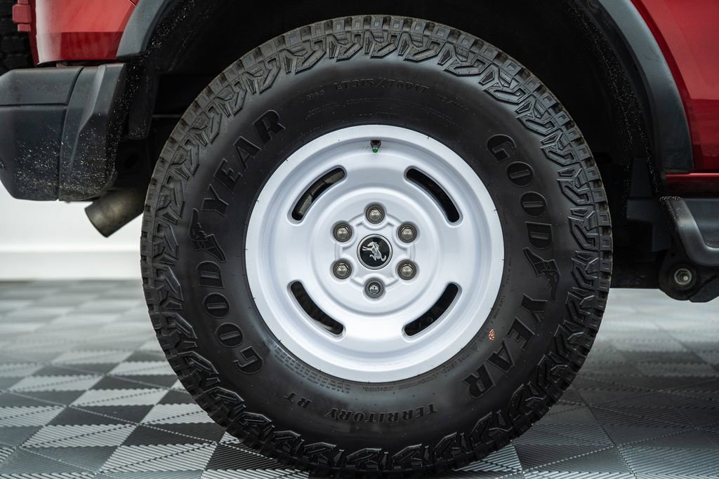 Certified 2025 Ford Bronco Heritage Edition AWD/4WD image 20