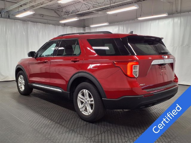 Certified 2024 Ford Explorer XLT AWD/4WD image 2
