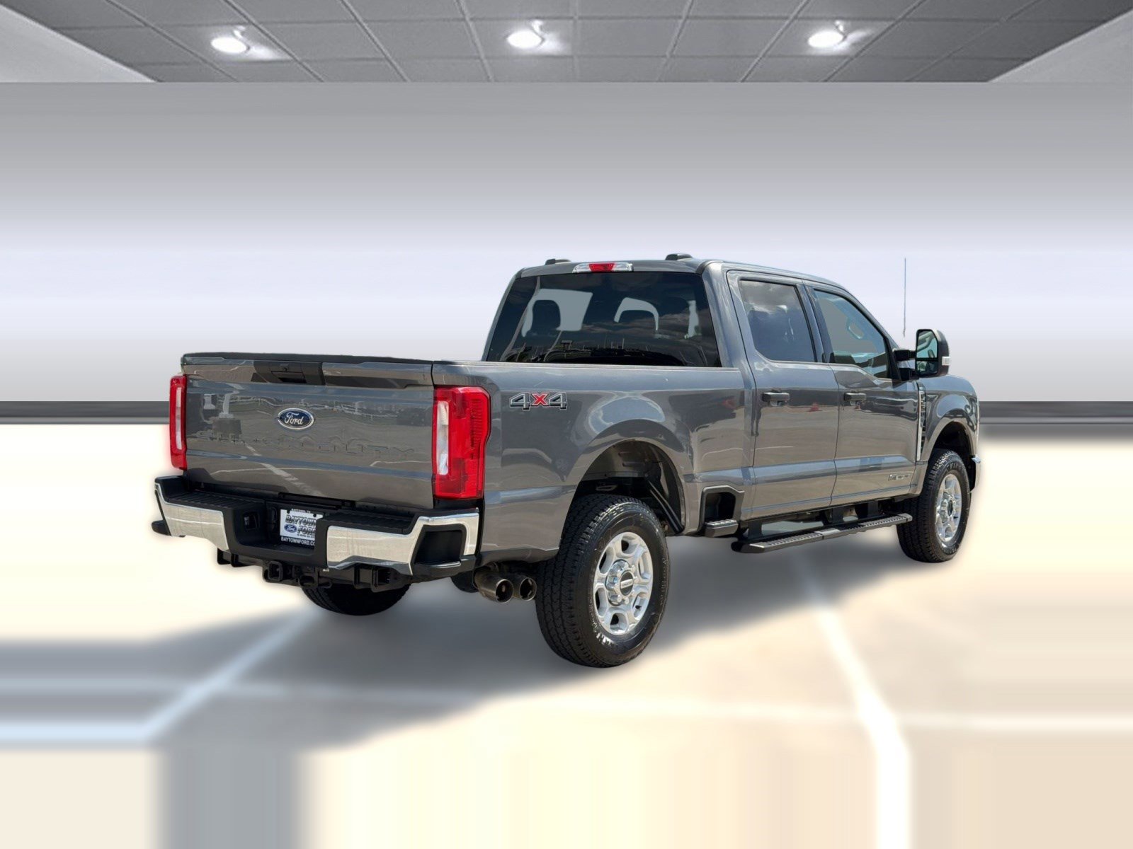 Certified 2025 Ford F250 XLT image 3