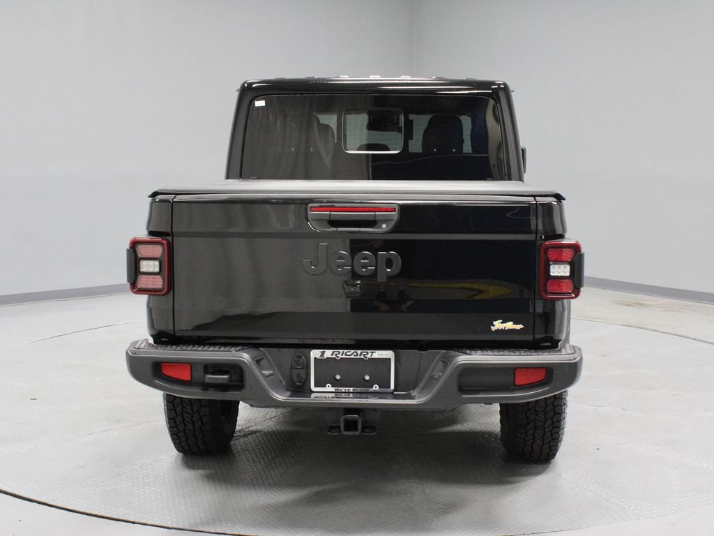 Used 2024 Jeep Gladiator Sport AWD/4WD image 10