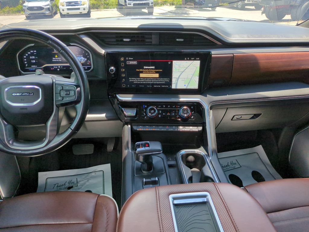 Used 2022 GMC Sierra 1500 Denali Ultimate AWD/4WD image 19