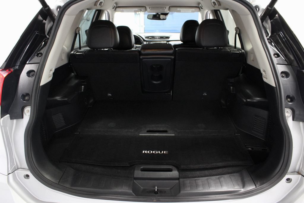 Used 2020 Nissan Rogue SL FWD image 15