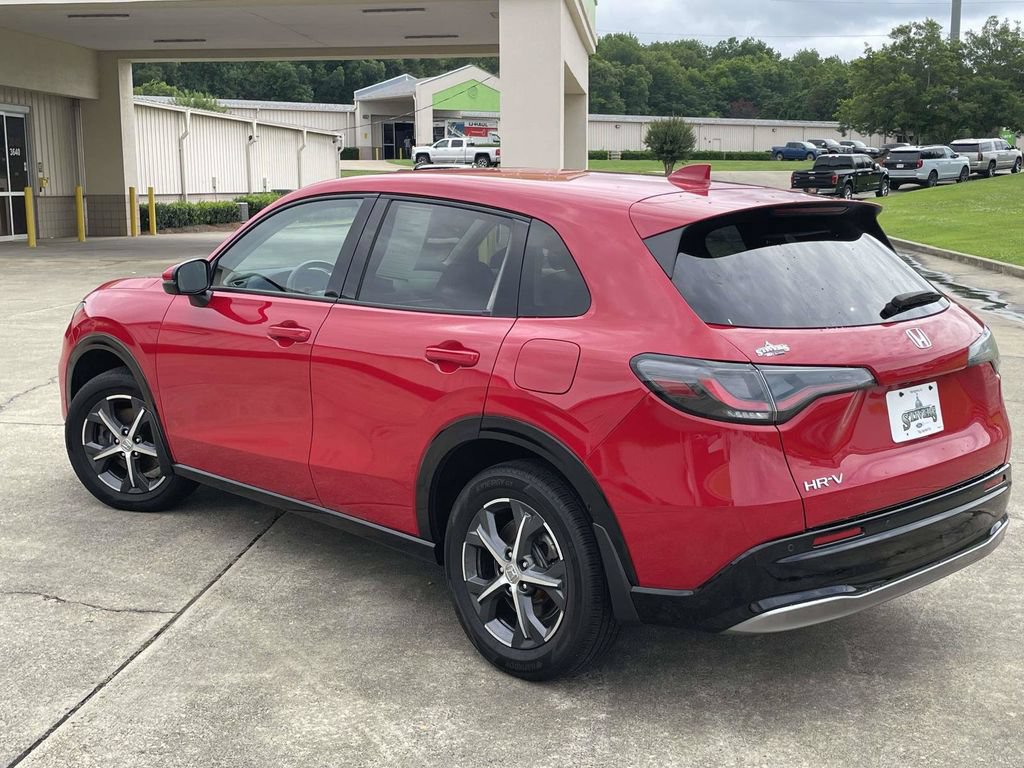 Used 2025 Honda HR-V EX-L image 5