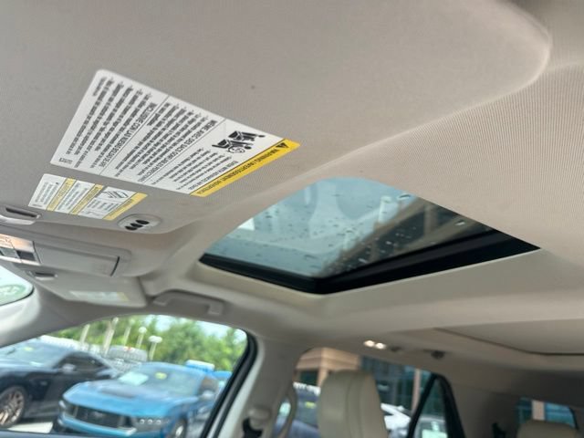 Certified 2019 Ford Explorer Platinum AWD/4WD image 13