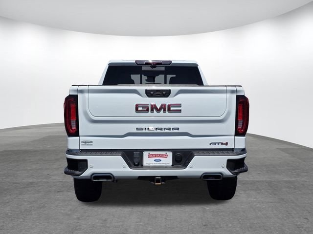 Used 2023 GMC Sierra 1500 AT4 w/ AT4 Premium Package AWD/4WD image 5
