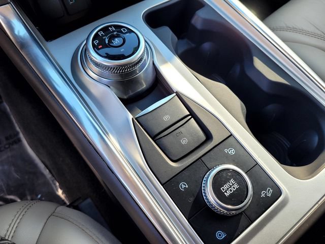 Certified 2020 Ford Explorer Platinum w/ Premium Technology Package AWD/4WD image 19
