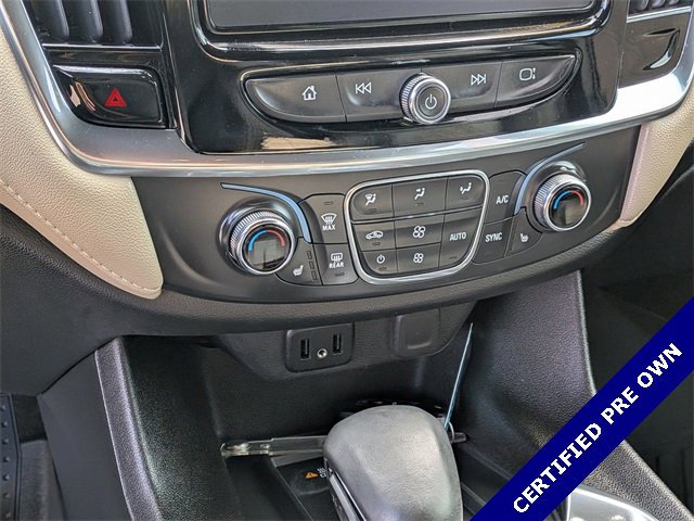 Used 2023 Chevrolet Traverse LT image 22