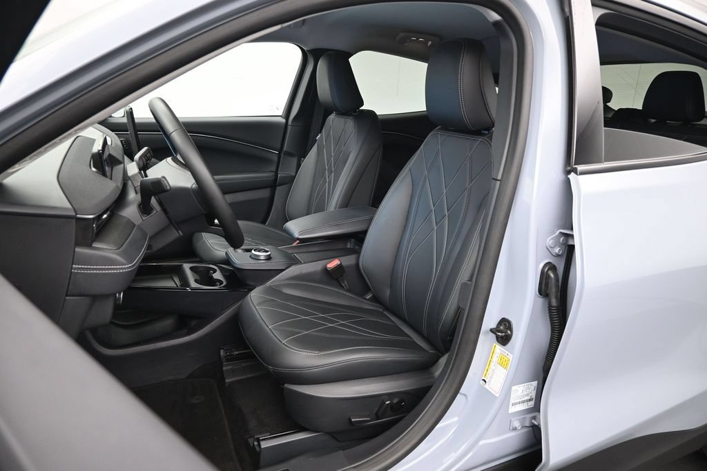 Certified 2024 Ford Mustang Mach-E Select RWD image 16