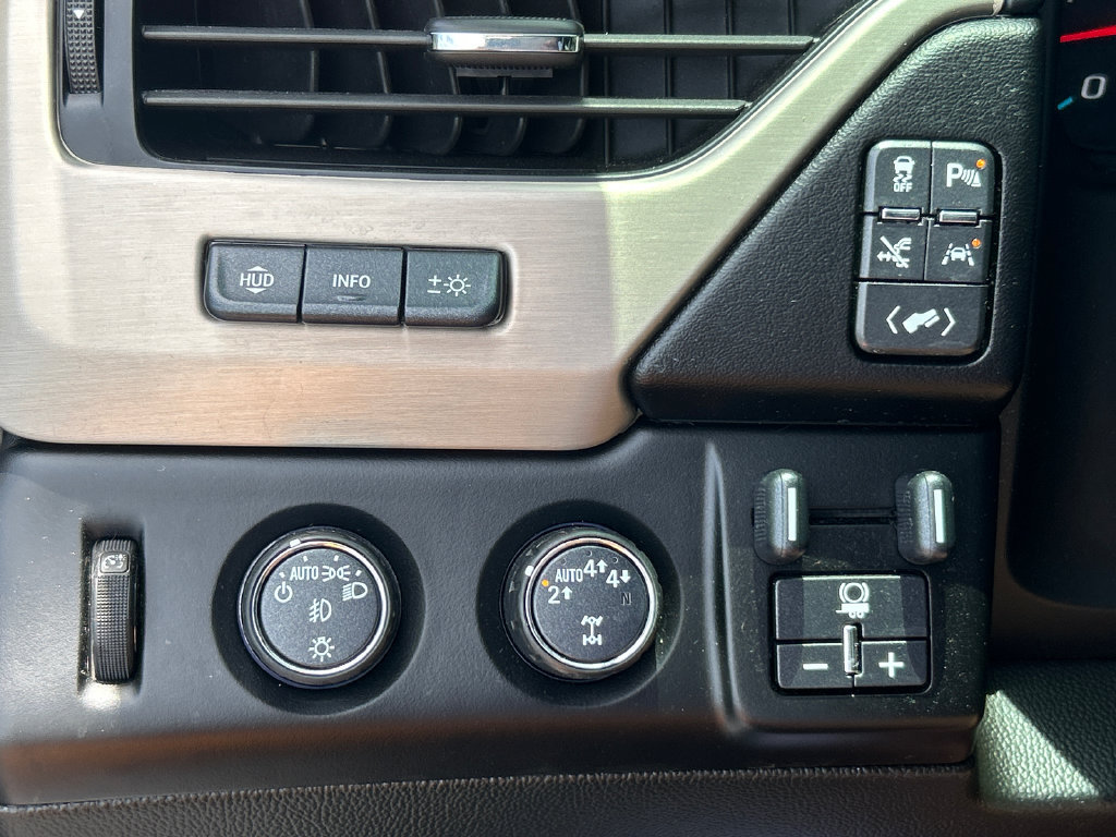 Used 2019 GMC Yukon Denali w/ Denali Ultimate Package AWD/4WD image 35