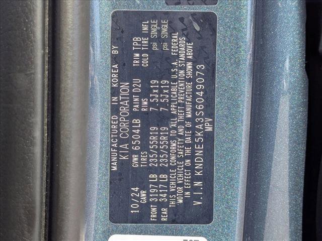 Used 2025 Kia Carnival SX image 24