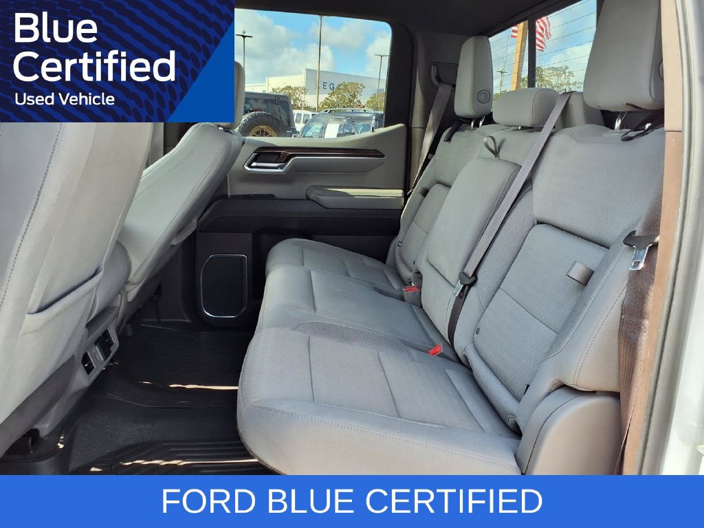 Used 2024 Chevrolet Silverado 1500 LT w/ Z71 Off-Road Package AWD/4WD image 26