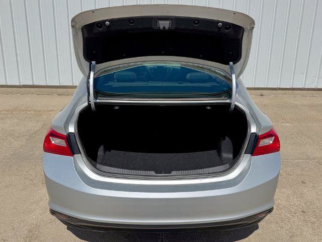 Used 2020 Chevrolet Malibu LS FWD image 16