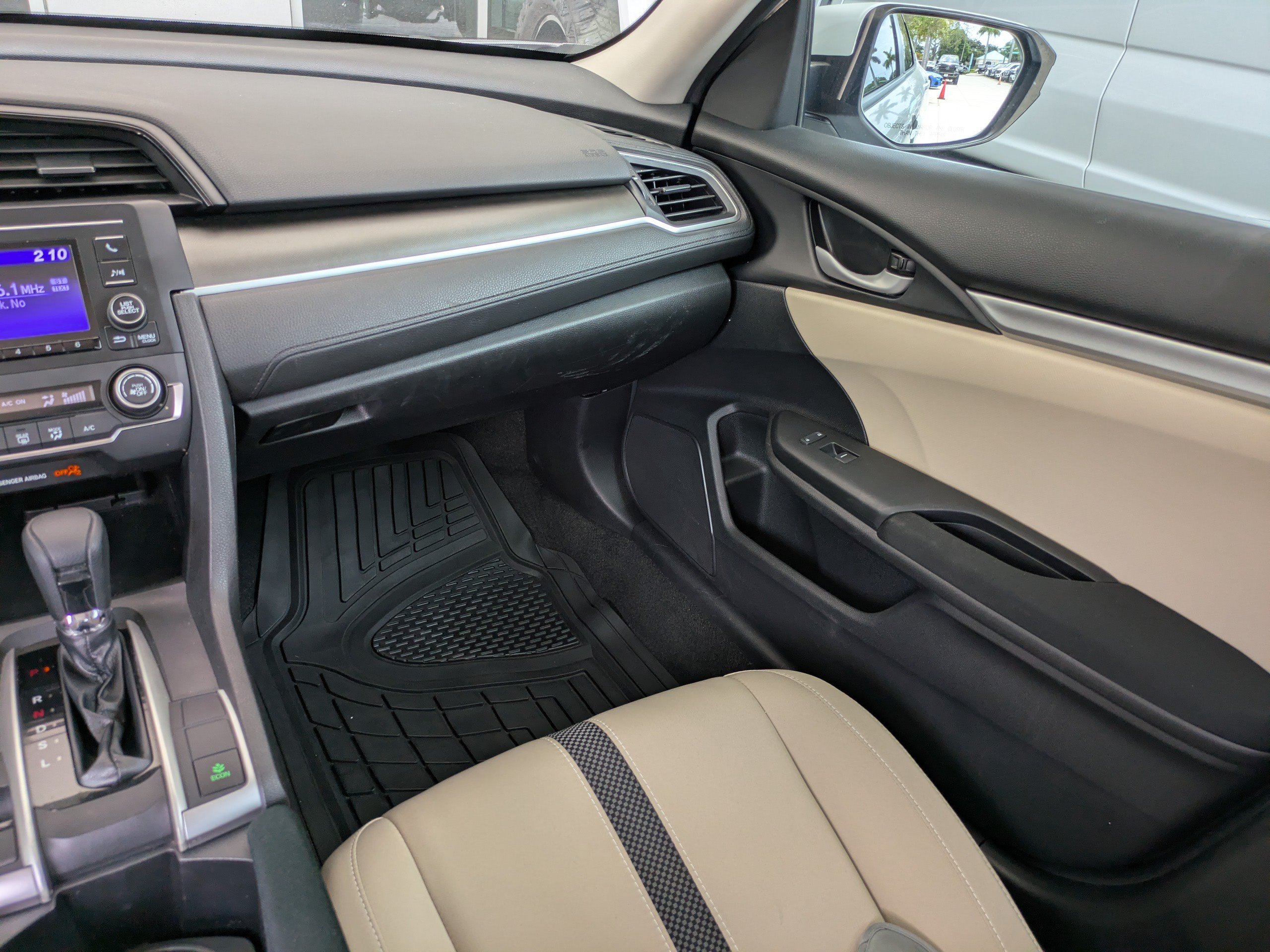 Used 2020 Honda Civic LX image 17