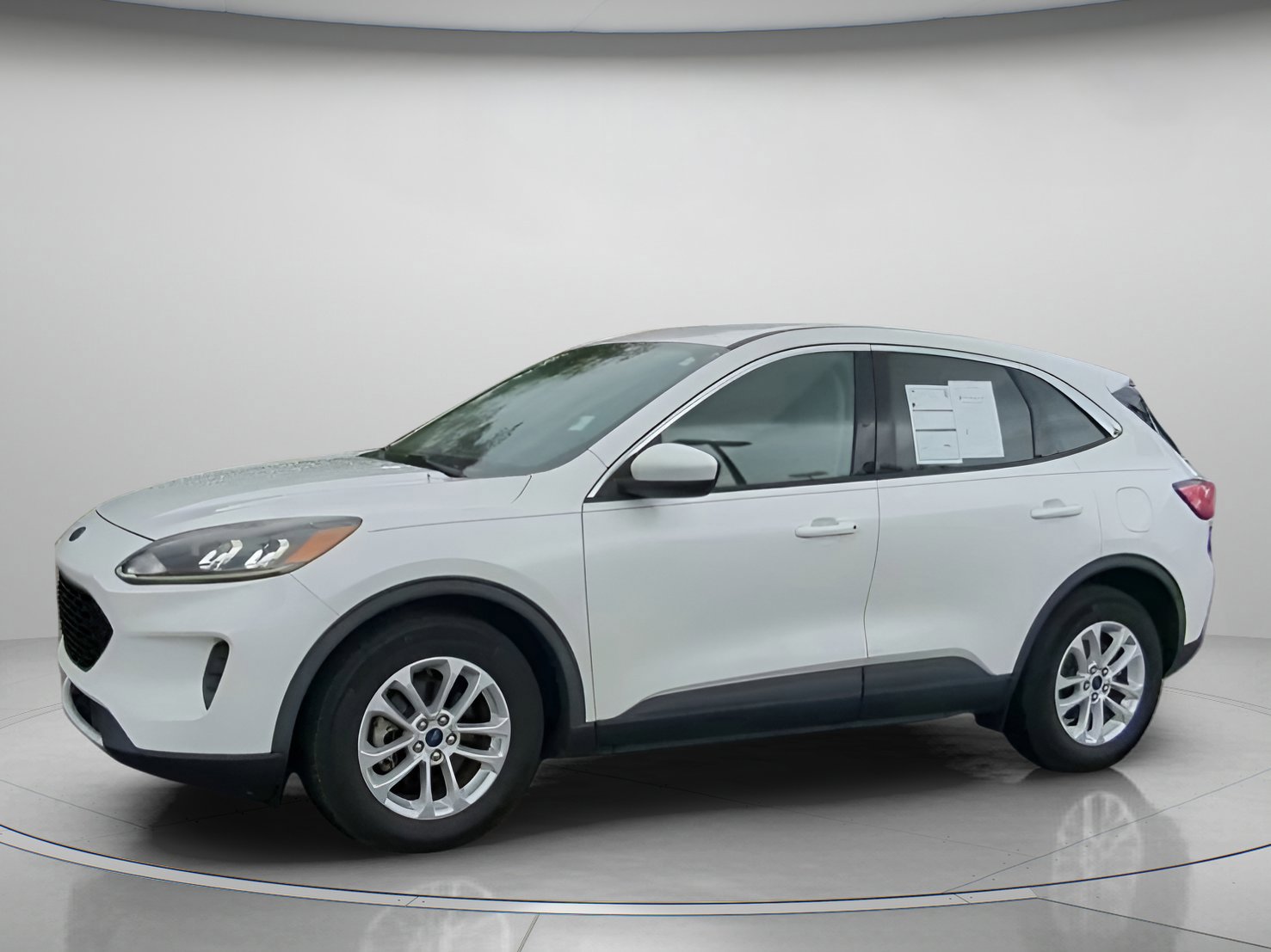 Certified 2020 Ford Escape SE image 6