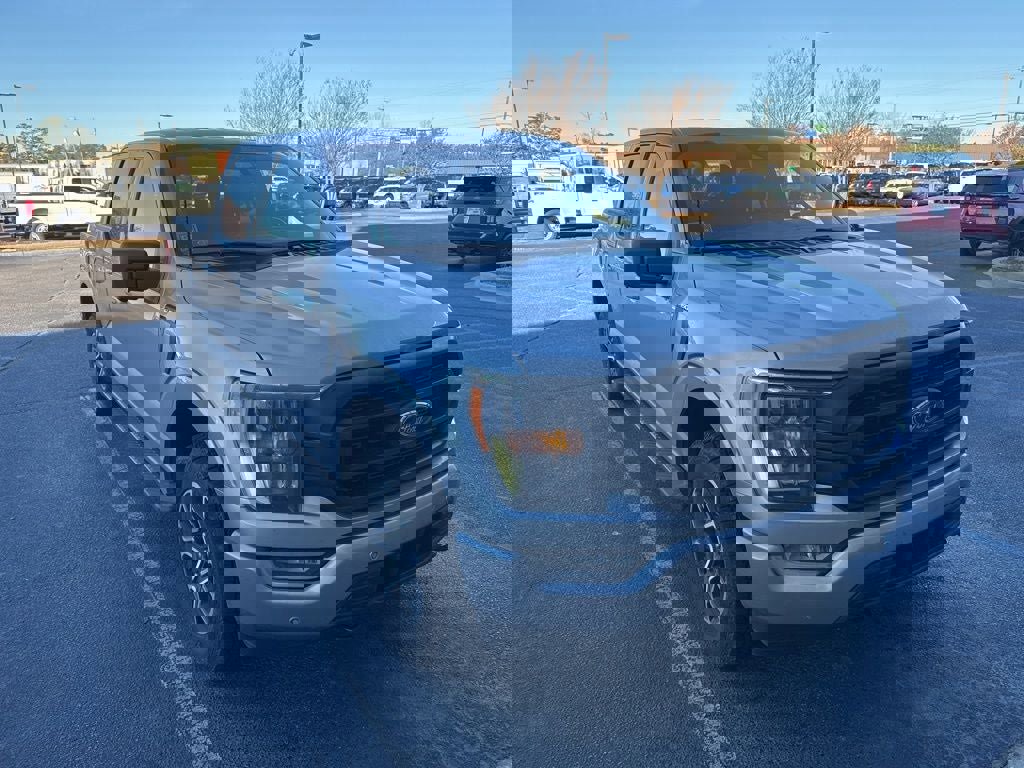 Certified 2022 Ford F150 XLT w/ Equipment Group 302A High image 2