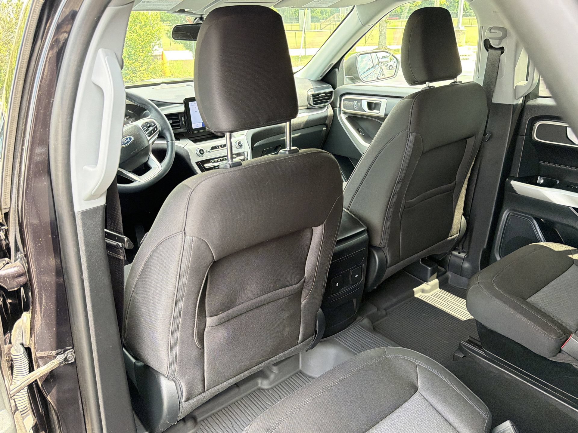 Certified 2023 Ford Explorer XLT AWD/4WD image 31