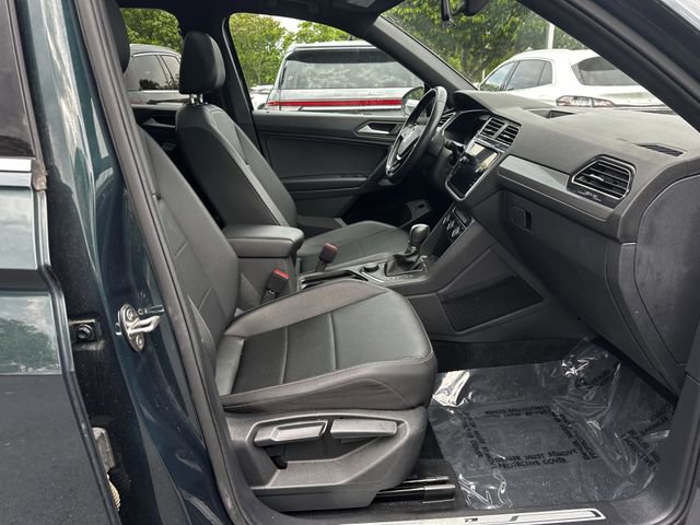 Used 2019 Volkswagen Tiguan SEL R-Line AWD/4WD image 33