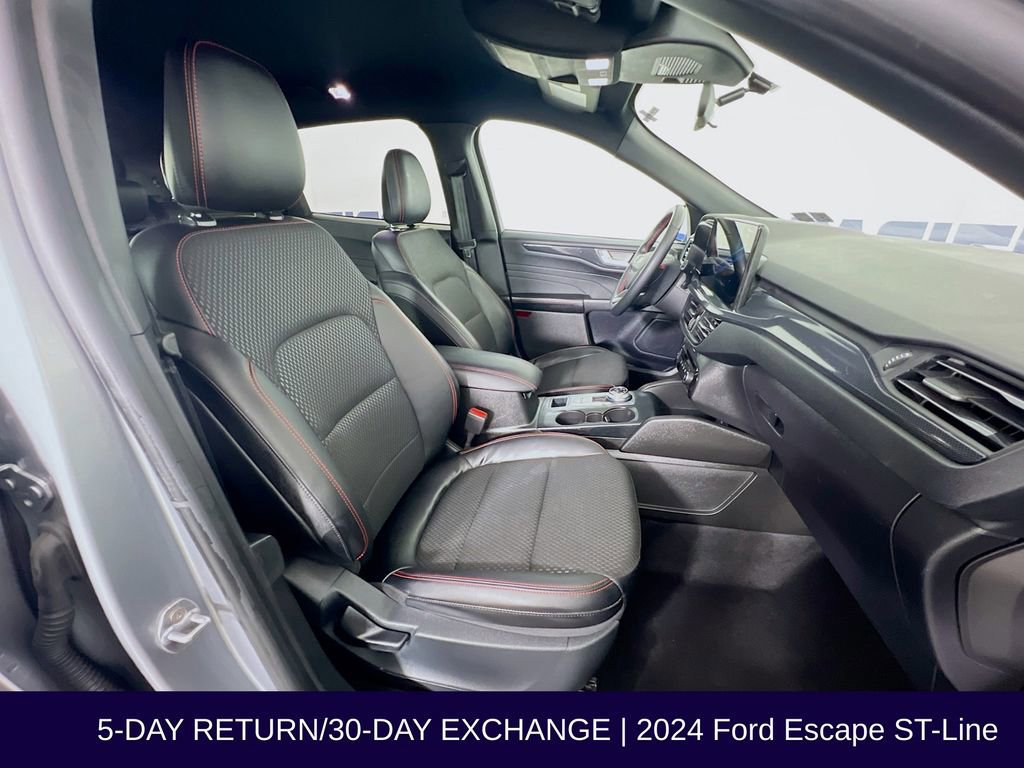 Certified 2024 Ford Escape ST-Line w/ Tech Pack #1 image 31