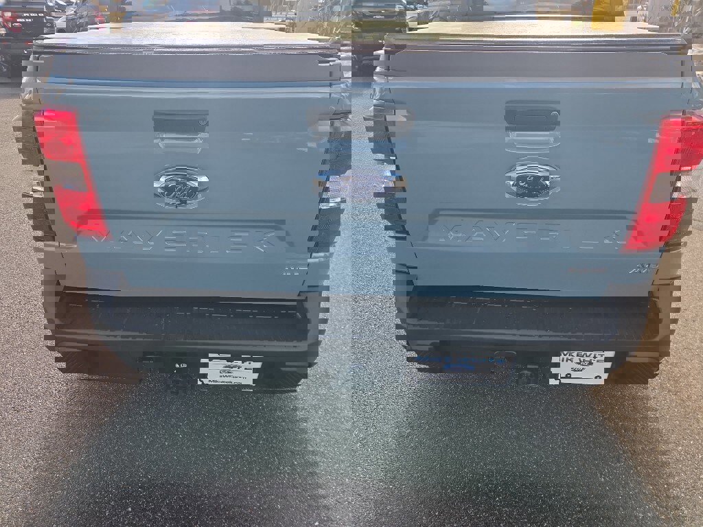 Certified 2023 Ford Maverick XLT w/ Equipment Group 300A Standard image 3