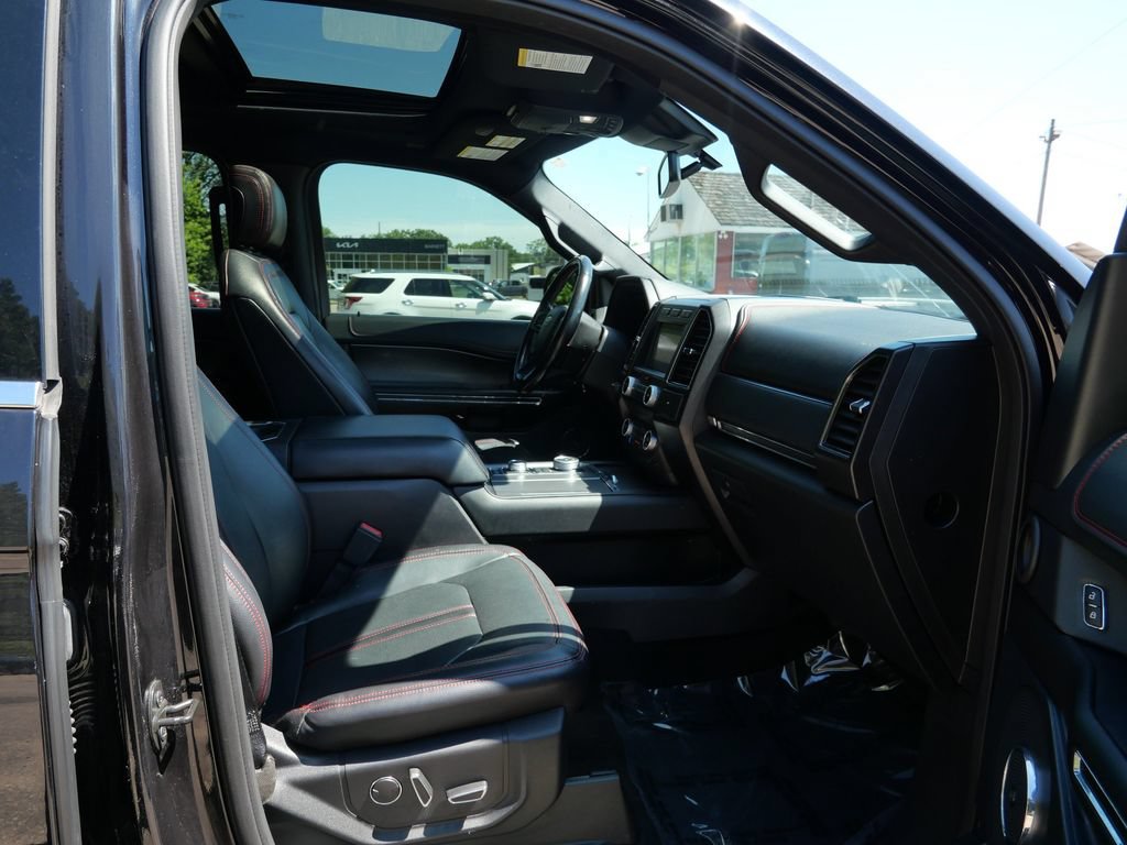 Certified 2019 Ford Expedition Limited w/ Equipment Group 303A AWD/4WD image 11