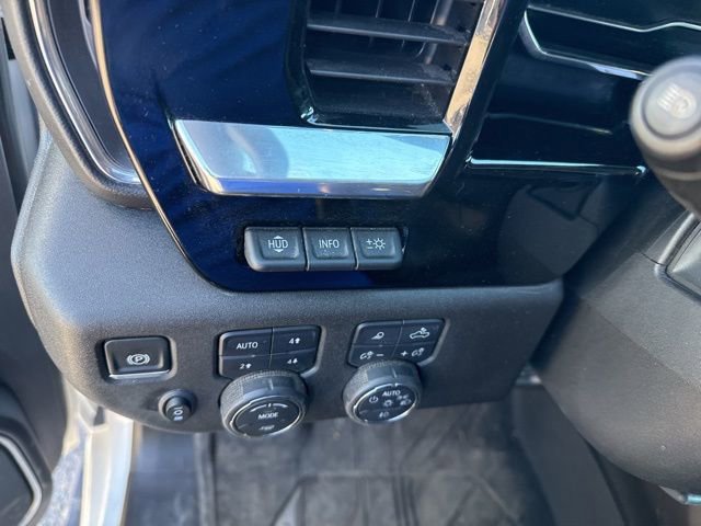 Used 2025 Chevrolet Silverado 3500 LTZ w/ LTZ Plus Package AWD/4WD image 27